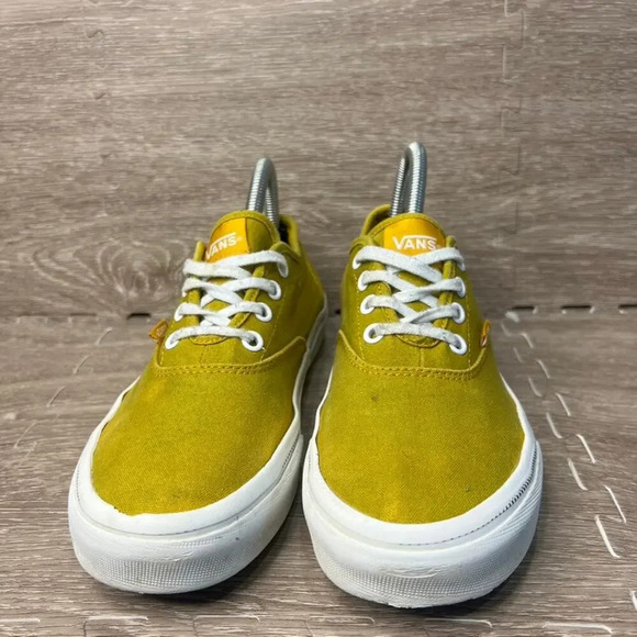 Vans Authentic Women's‎ Yellow Suede Sneakers Size 8.5 Casual Skateboarding - Picture 4 of 5